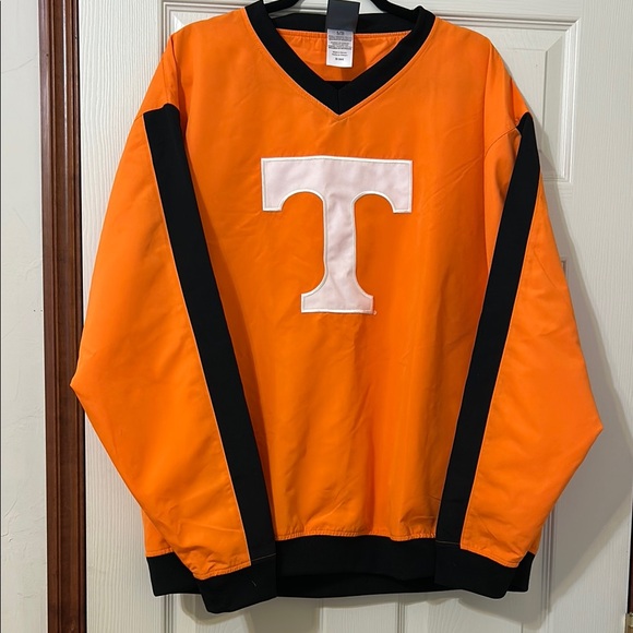 Tennessee Vibrant Orange V-Neck Pullover with White T Logo. New Without Tags - Picture 2 of 5